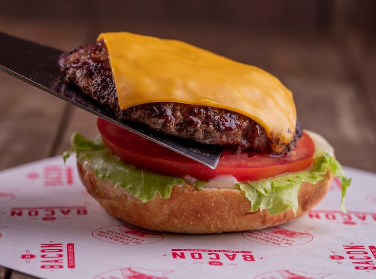 Bacon Burgers apuesta a conquistar nuevos mercados sin perder su esencia original.