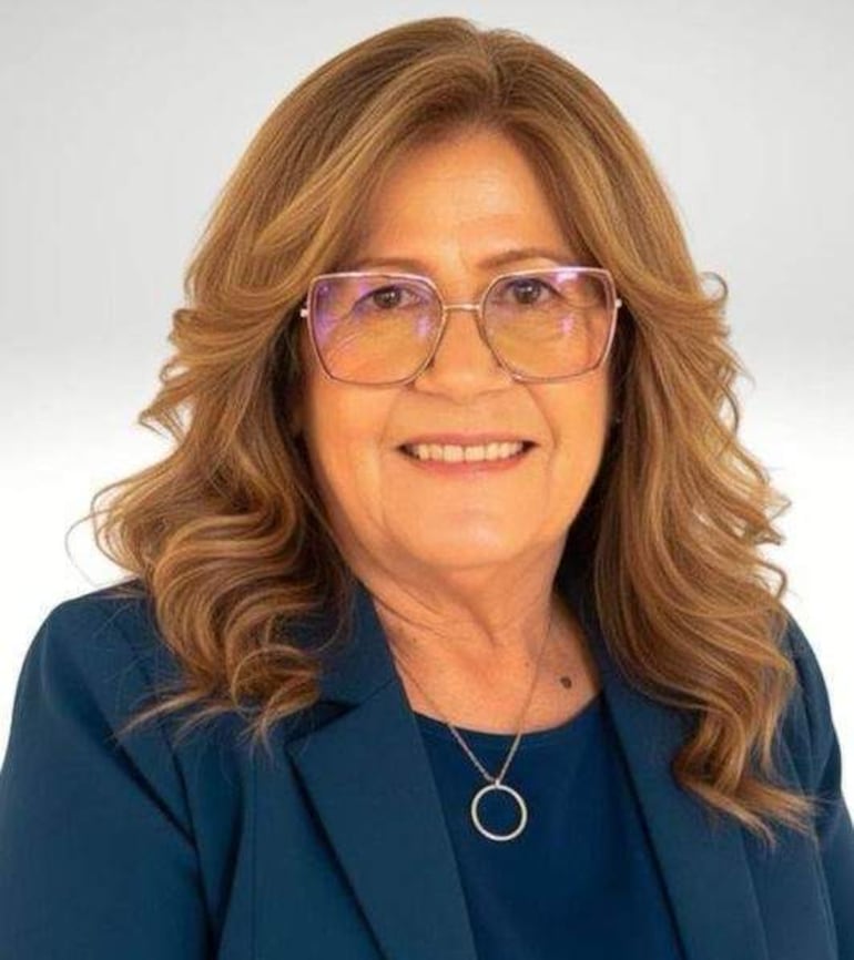 La exintendenta de Mbuyapey, Ana Delvalle (PLRA), intentará conquistar nuevamente el cargo.