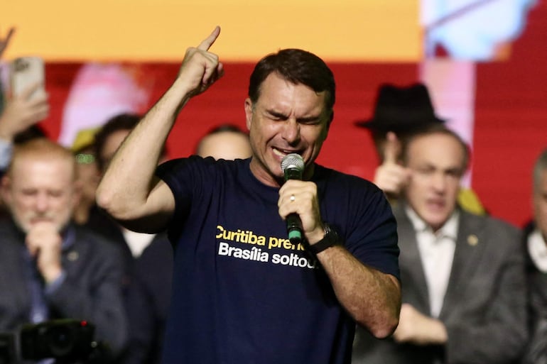 Bolsonaro denuncia a Lula ante la justicia por decir que los traidores merecen la horca - Mundo