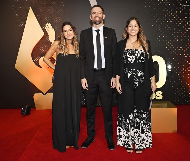 Ximena Mendoza, Santiago García y Soledad Blanco.