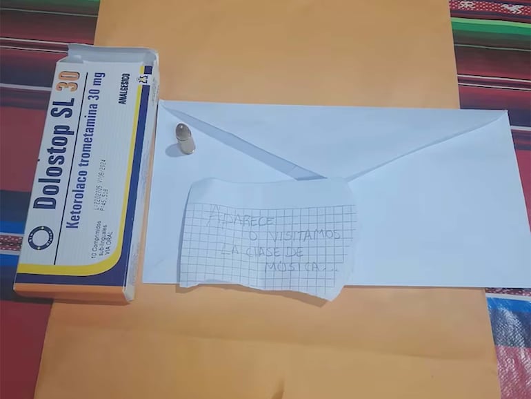 "Aparecé o vistamos la clase de Música", decía la amenaza enviada al médico Édgar Rafael Monges Leguizamón.