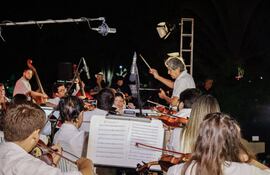 La Orquesta Nacional de Música Popular (Onamp) durante el concierto que ofreció el pasado sábado en Altos.