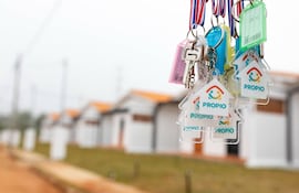 Viviendas del Proyecto Cecilia I, construidas en Guarambaré, como parte del programa Che Róga Porã 2.0.