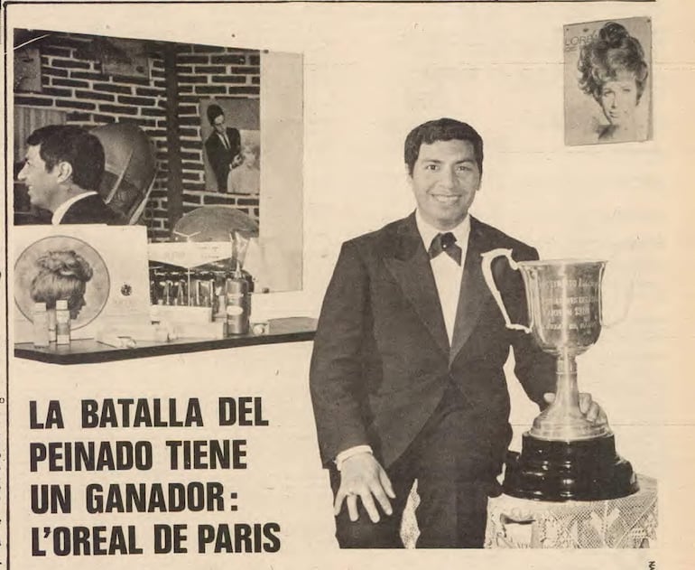 Hugo Mercado se alza con el trofeo tras ganar un certamen del Primer Concurso Nacional del Peinado.