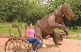 En la cuidad de Tobatí se pueden encontrar llamativas figuras de ysypo.