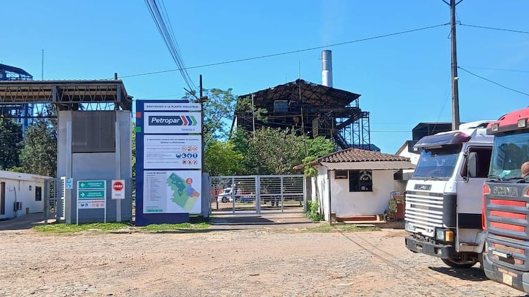 Petropar niega falta de capacidad en Troche, pero acuerda derivar caña a un ingenio privado.
