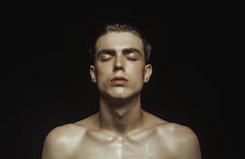 Concepto de catalepsia, inmovilidad, parálisis del sueño, etcétera.