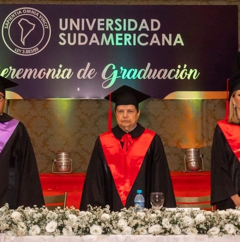 Euclides Acevedo, exrector de la Universidad Sudamericana, que le dio el título presuntamente falso a Hernán Rivas.
