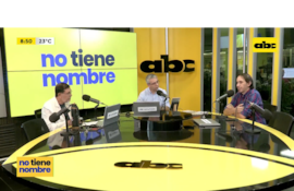 Santiago Ortiz, secretario general del Sindicato de Periodistas del Paraguay en estudios de ABC Cardinal, durante el programa No Tiene Nombre.
