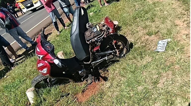 Motociclista muere tras ser embestido por una camioneta en Caaguazú