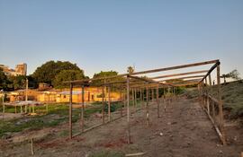 Refugio en construcción para damnificados de la Chacarita.