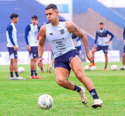 Sergio Elías Bareiro (26 años) se perderá este lunes el duelo entre 2 de Mayo y Ameliano por cláusula de contrato.