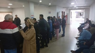 Contribuyentes de patente de rodados realizan gestiones en la Municipalidad de Pedro Juan Caballero.