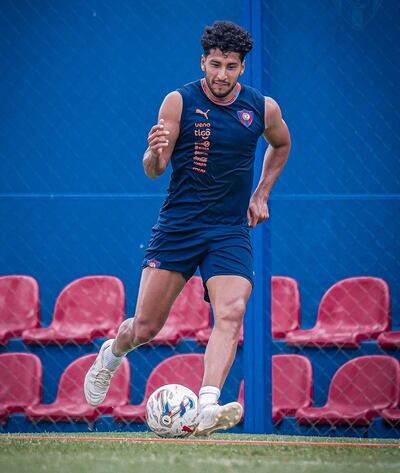 Cecilio Andrés Domínguez Ruiz (31 años), talentoso volante ofensivo de Cerro Porteño.