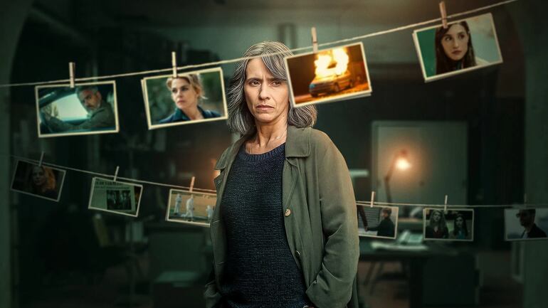 Sara la mujer en las sombras serie