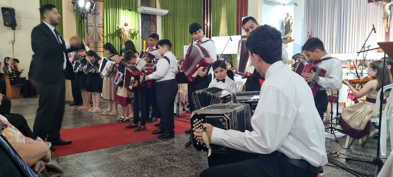 Alumnos de acordeón y bandoneón.