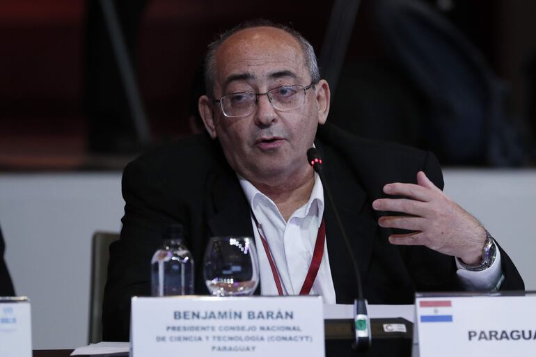 El ministro presidente del Consejo Nacional de Ciencia y Tecnología (CONACYT) del Paraguay, Benjamín Barán.