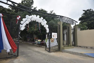 Archivo. Imagen del portón de acceso al Cementerio del Este.