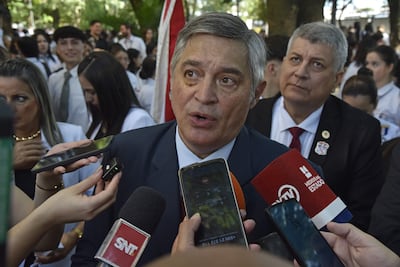 El ministro de Educación, Luis Ramírez, durante la inauguración de obras en el Colegio Nacional de la Capital (CNC).