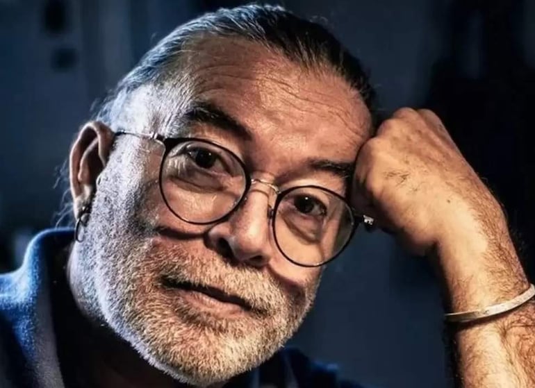 Imágenes para ilustrar la nota sobre el lanzamiento del libro de Wal Mayans