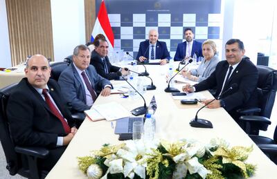 César Ruffinelli, Eugenio Jiménez Rolón, Edgar López, Gustavo Miranda, Gerardo Bobadilla, Alicia Pucheta y Edgar Olmedo, miembros del Consejo de la Magistratura.