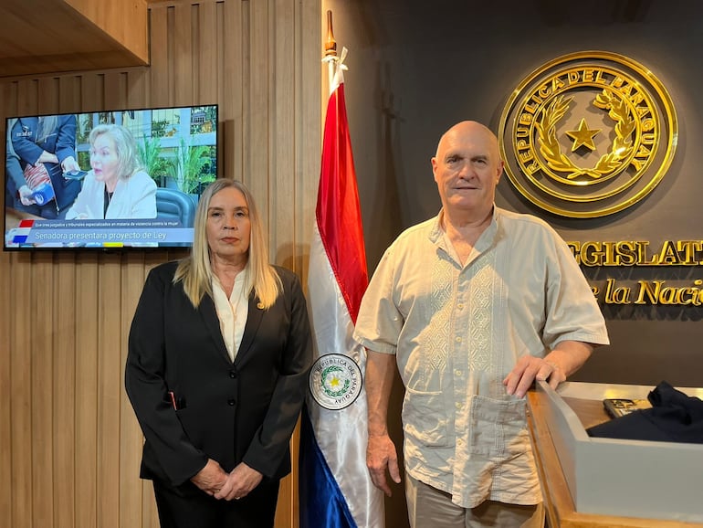 Mendoza de Cruzada Nacional sustituiría a Chaqueñito, aunque un colorado está a la pesca