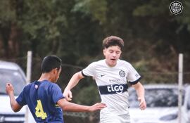 Olimpia y Trinidense empataron 2-2 en Villeta