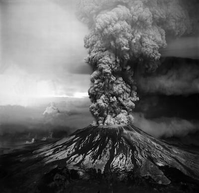 Erupción del Monte Santa Helena, Estados Unidos.