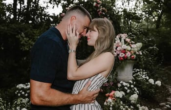 Taylor Swift y Travis Kelce anunciaron su compromiso en agosto de 2025. (EFE/ @taylorswift)