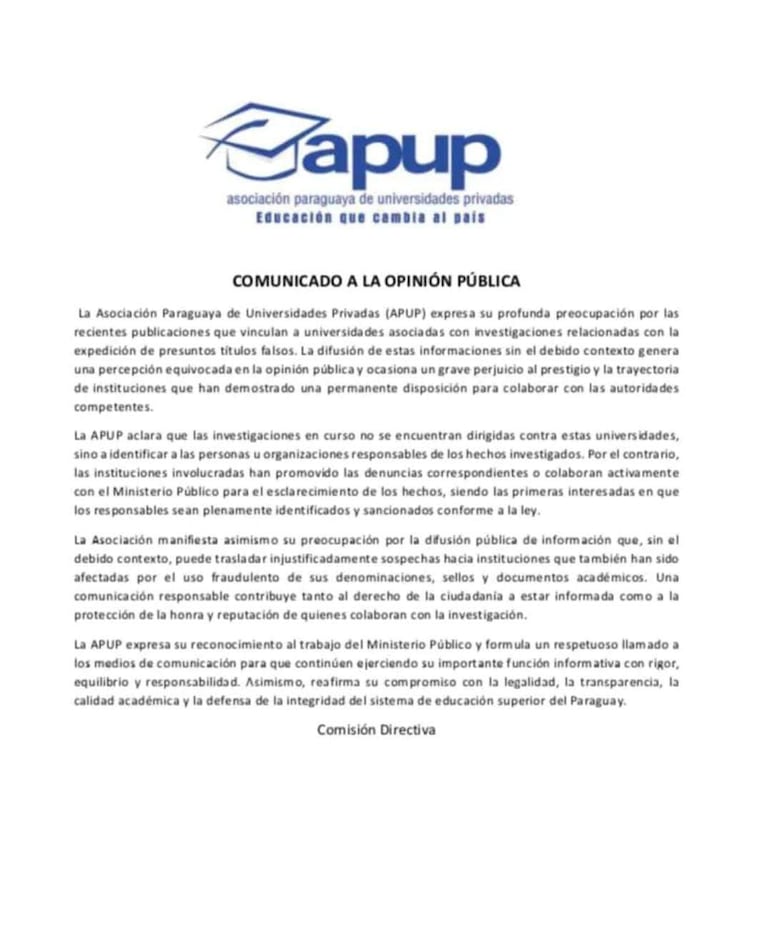 Comunicado de la APUP con logo en la parte superior, texto claro y formal sobre títulos falsos en universidades.