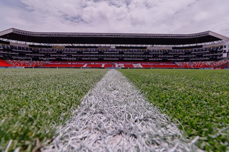 Así luce el estadio Rodrigo Paz Delgado, sede del partido de Ecuador vs. Paraguay por las Eliminatorias Sudamericanas 2026.