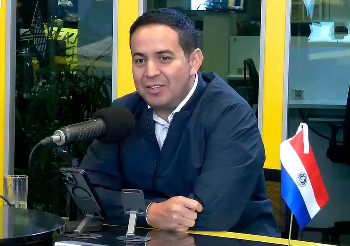 Ricardo Estigarribia oficializa su precandidatura presidencial con el desafío de agrupar a la oposición