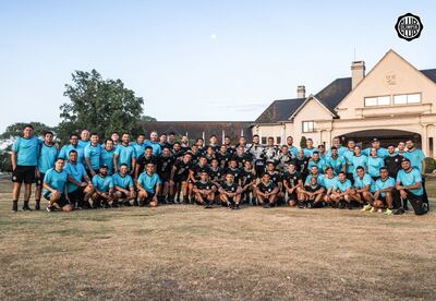El plantel de Olimpia en la sede de pretemporada en Argentina