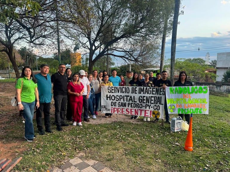 Manifestación de radiólogos frente al Congreso