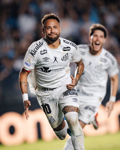 Celebración de Neymar da Silva Santos Júnior (34 años), en uno de los dos goles que le marcó a Flamengo.