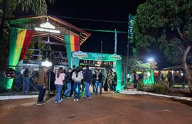 Fiesta Nacional de las Colectividades 2023. Gastronomía, arte y cultura de las colectividades residentes en el departamento de Itapúa deslumbrarán en la 12ª Fiesta Nacional de las Colectividades, a desarrollarse en la ciudad de Hohenau, del 27 al 29 de septiembre. En la actividad se coronará a la nueva Reina Nacional de las Colectividades.