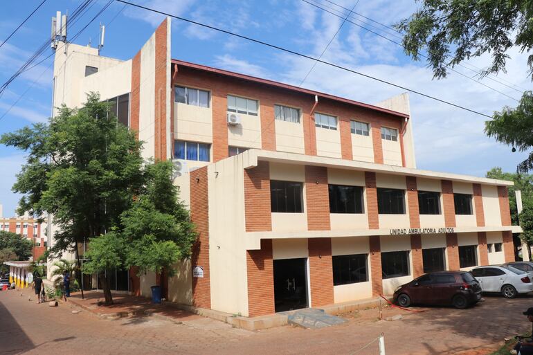 Torre de Consultorio del Hospital de Clínicas.