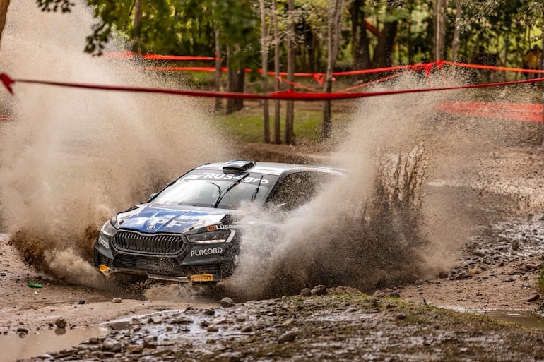 Los argentinos Federico Villagra y Diego Curletto (Škoda Fabia RS Rally2) marcaron el "scratch" en el shakedown.