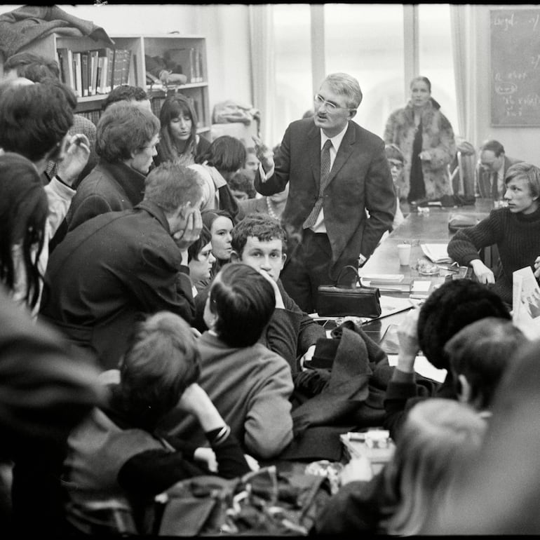 Jürgen Habermas en la Universidad de Fráncfort, 1969. Fotografía de Max Scheler