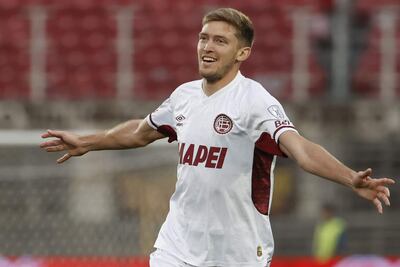 Rodrigo Castillo marcó un doblete para Lanús en el partido de ida ante la U de Chile, que terminó 2-2.
