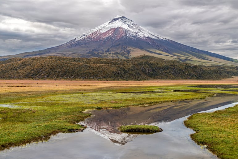 Cara oeste del volcán Cotopaxi, Ecuador.