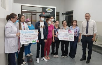 El paciente sometido a una cirugía cardiaca, Esteban Benegas, recibió su alta médica tras una operación del corazón.