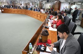 Pleno de la Junta Municipal de Asunción en la sesión de este miércoles 8 de abril de 2026.