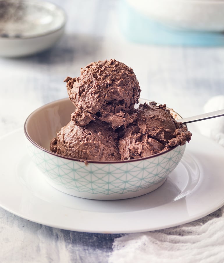 Helado de chocolate.