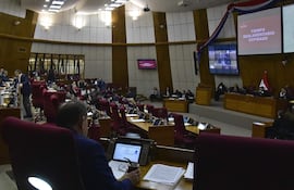 La Cámara de Diputados postergó por tiempo indefinido las leyes contra "la mafia de los pagarés".