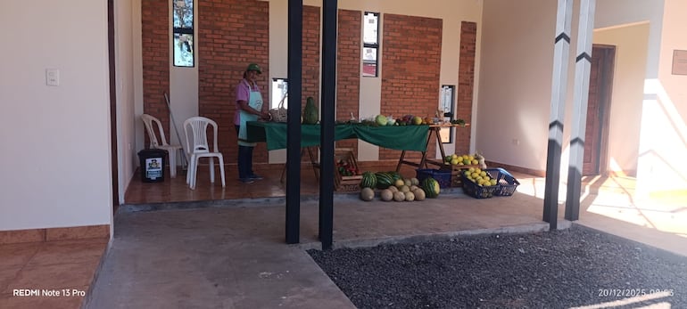 Estrenan la nueva Feria Municipal de Fram ofertando productos pecuarios para las fiestas