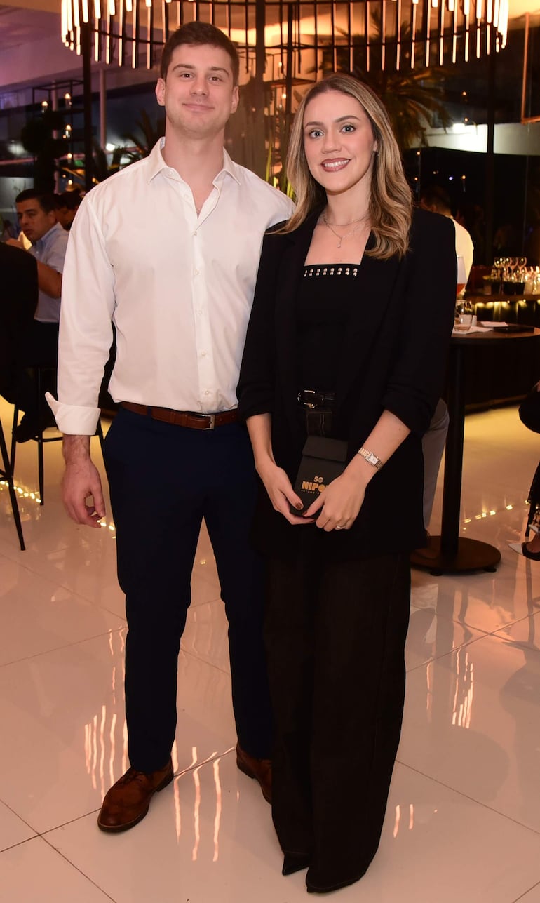 Sara Ortiz y Rodrigo Uriarte.