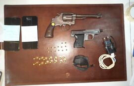 Incautan armas de fuego en celda del pabellón del PCC en el Cereso.