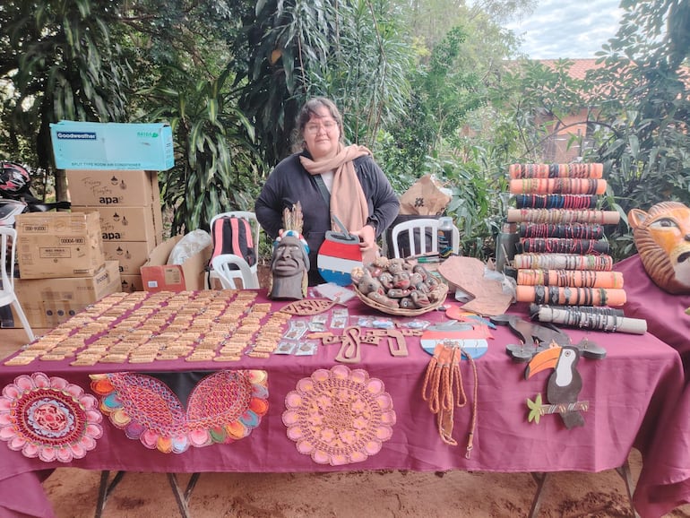 Ruth Acosta, integrante de la Asociación de Artesanos Alteños.