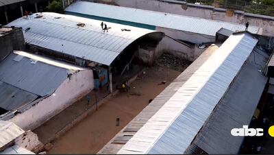 Así se ve la cárcel de Tacumbú en la mañana de este miércoles 11 de octubre. El penal sigue bajo control de los reos.